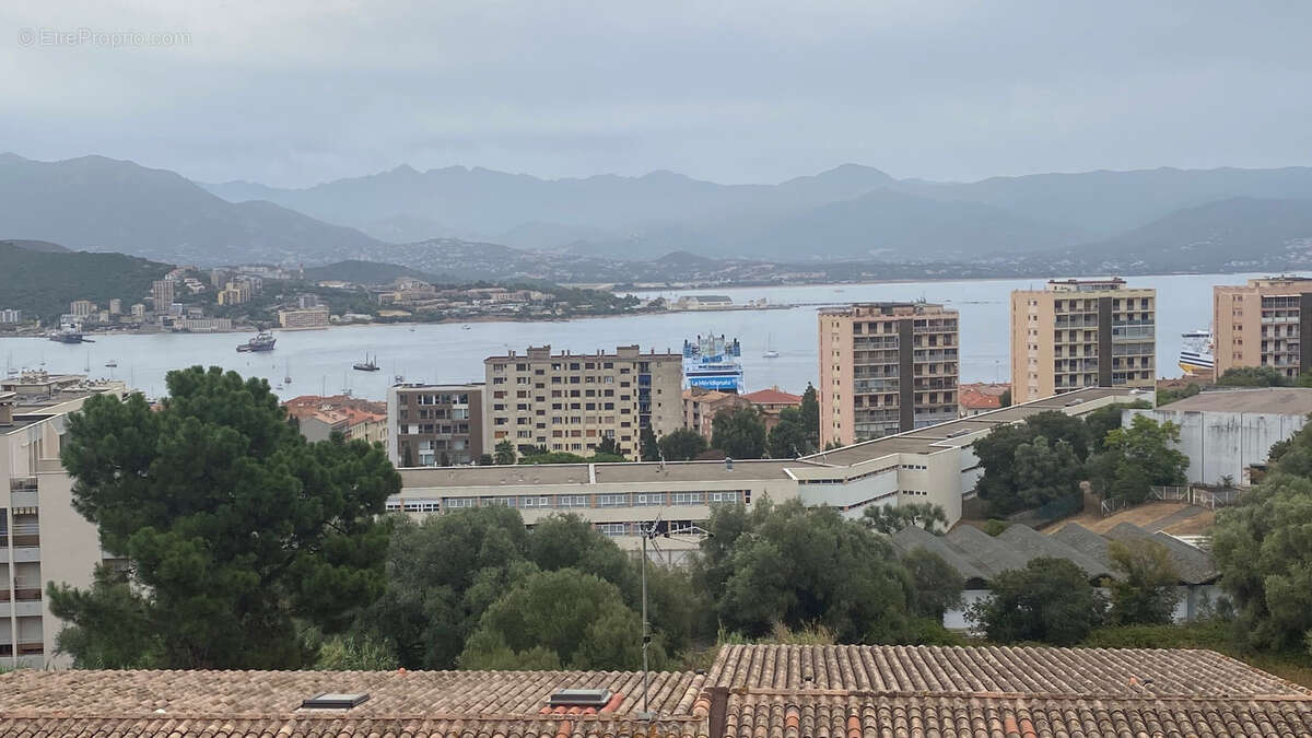 Appartement à AJACCIO