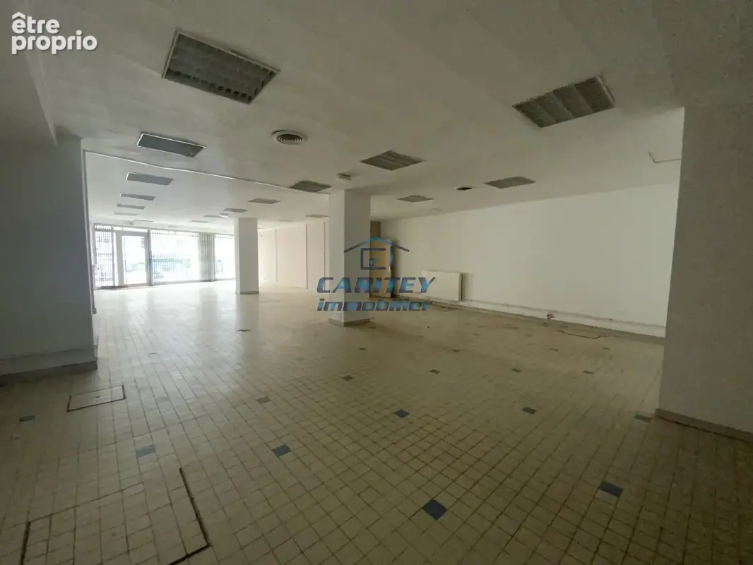 Immeuble 1488m2 centre-ville lure - photo 4