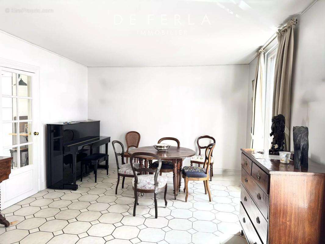 Paris XIVème - Rue Beaunier - Appartement familial lumineux et calme à rénover - photo 5