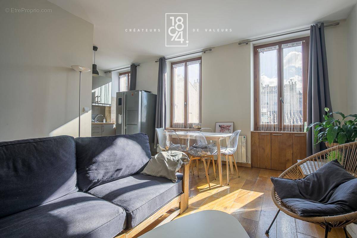 Appartement à MARSEILLE-6E