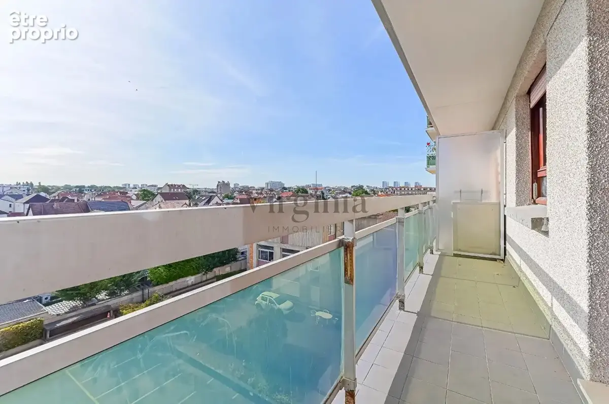 Appartement 2/3 pièces - 64 m² - Vue Marne - Double balcon - Maisons-Alfort - photo 7