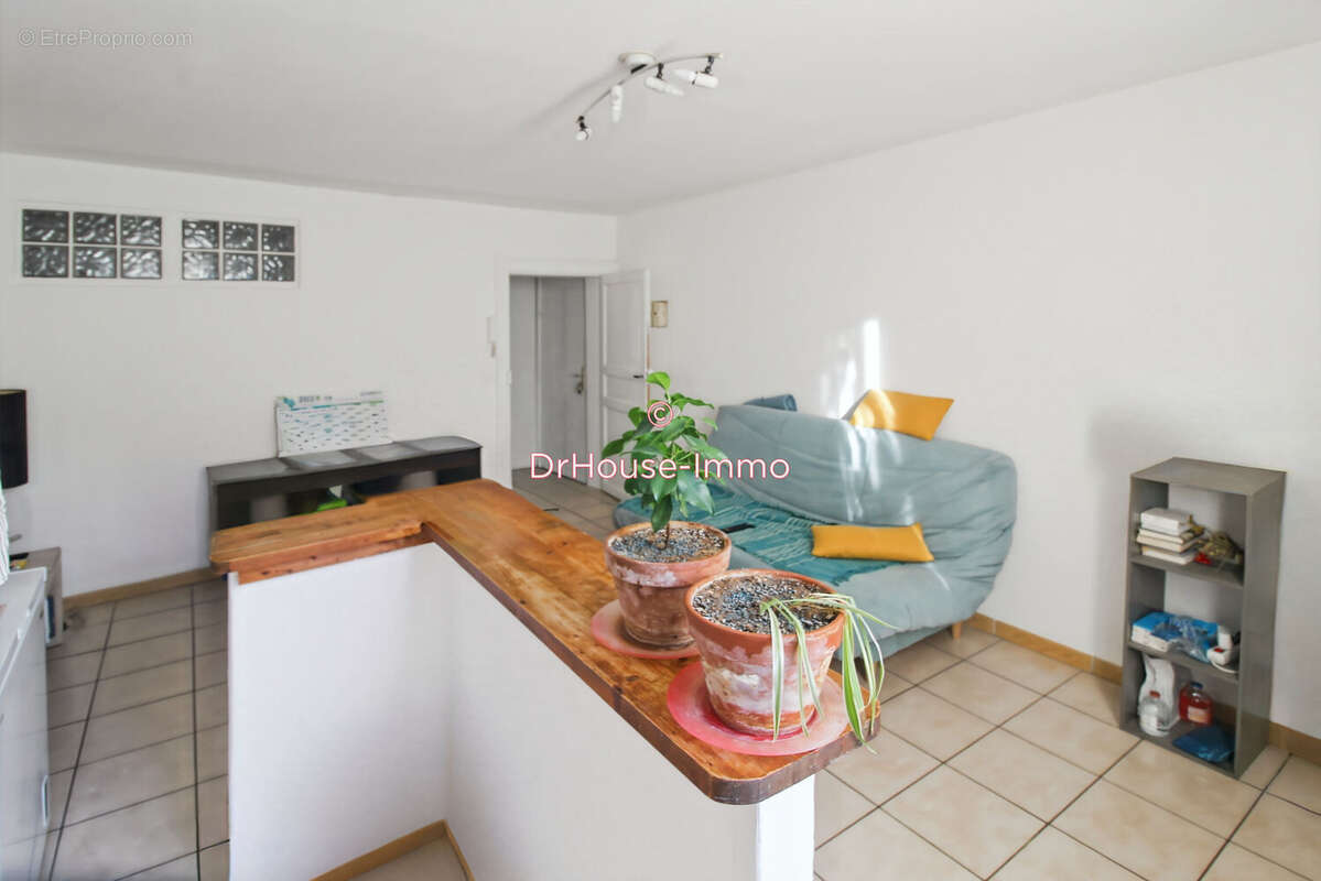 Appartement à SAINT-JEAN-DE-VEDAS