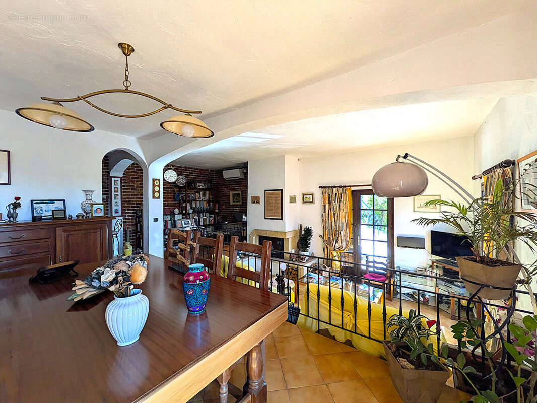 Autre à CAGNES-SUR-MER