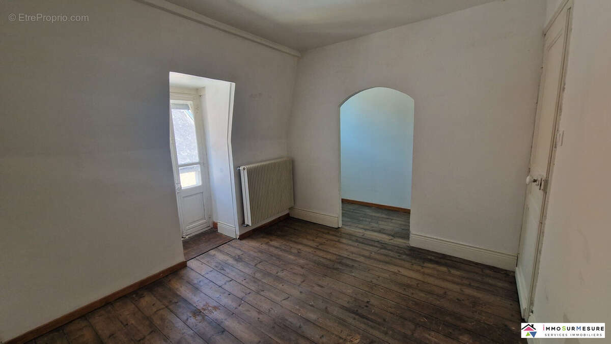 Maison 86 m² à Saint-Pol-Sur-Ternoise  - photo 9