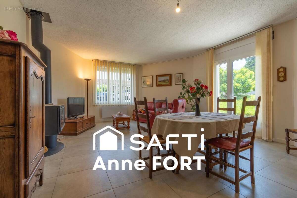 Photo 6 - Maison à LAROQUE-TIMBAUT