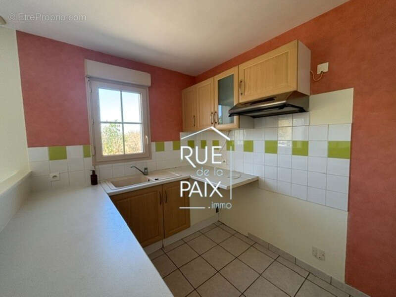 Maison  plain pied Saint Loup Lamaire 4 pièce103 m2 - photo 4