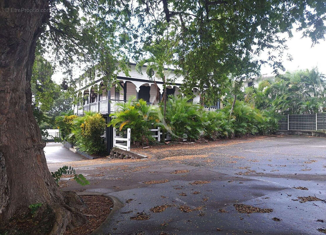 Maison à FORT-DE-FRANCE