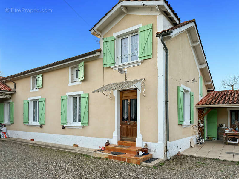 Maison à vendre de 155 m2 de surface habitable à LADEVEZE RIVIERE (32) avec 3330 m2 de jardin - photo 21