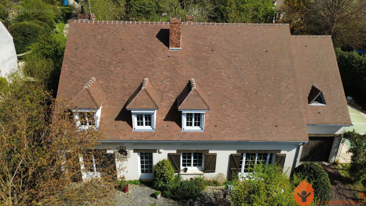Maison à MONTRY