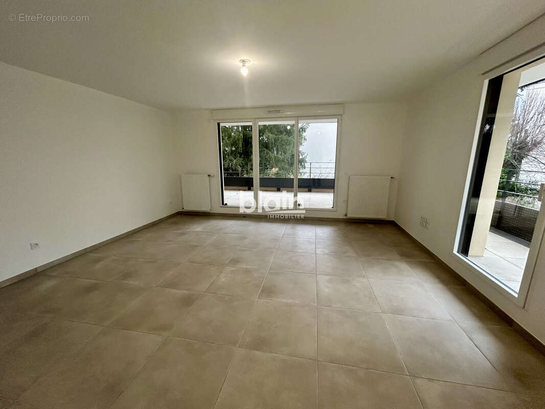 Appartement à VOIRON