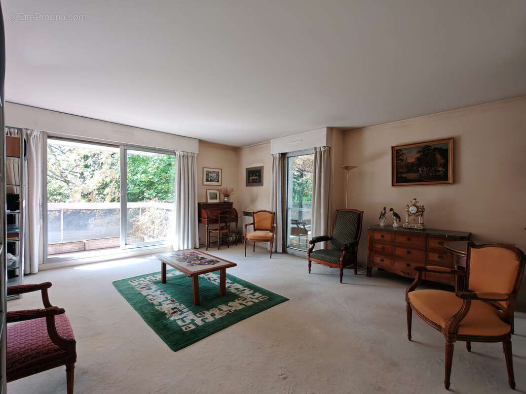 Appartement à VERSAILLES