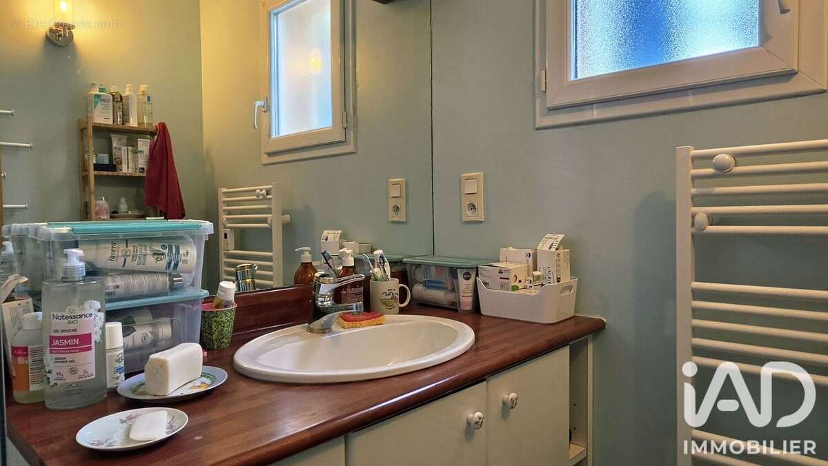 Maison 80 m² à Le Tour-Du-Parc  - photo 9
