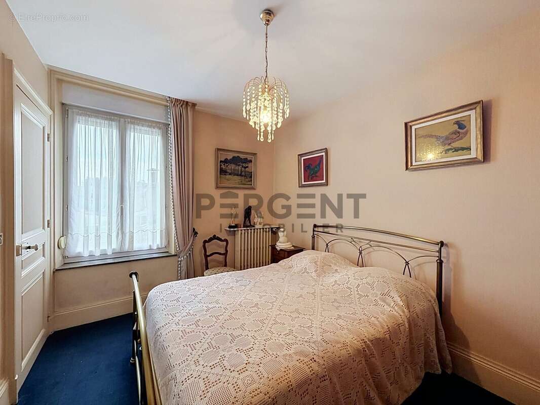 Maison 93 m² à Charleville-Mezieres  - photo 8