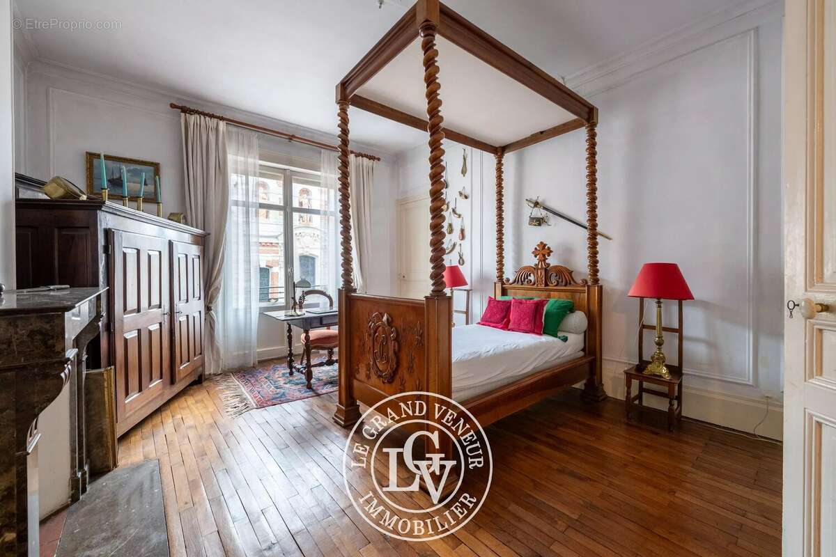 Appartement à FONTAINEBLEAU