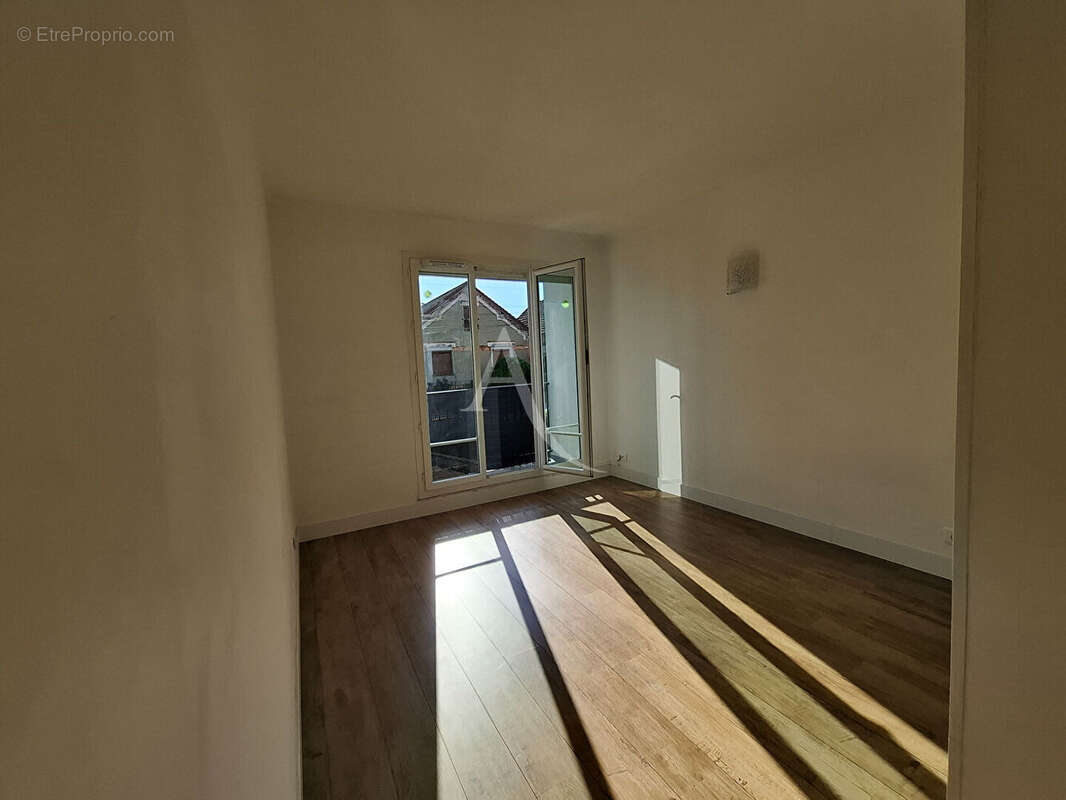 Appartement à LIMEIL-BREVANNES