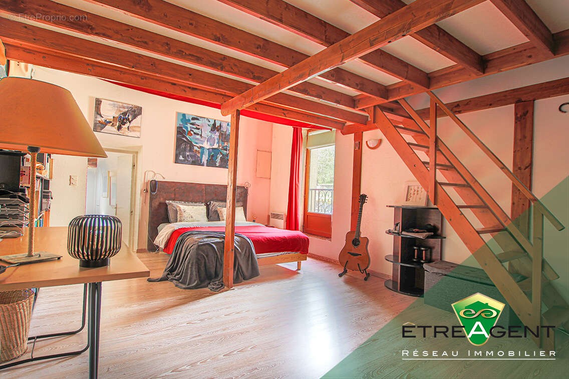 Maison à OINVILLE-SUR-MONTCIENT