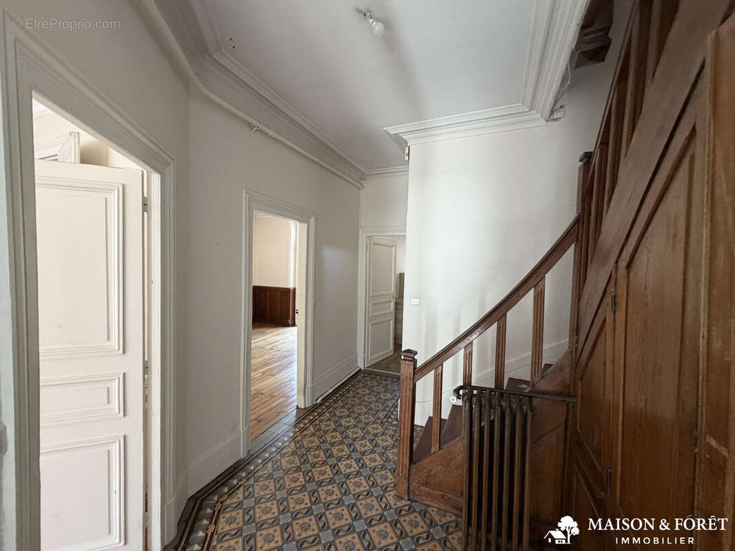 Maison 190 m² à Gien  - photo 8
