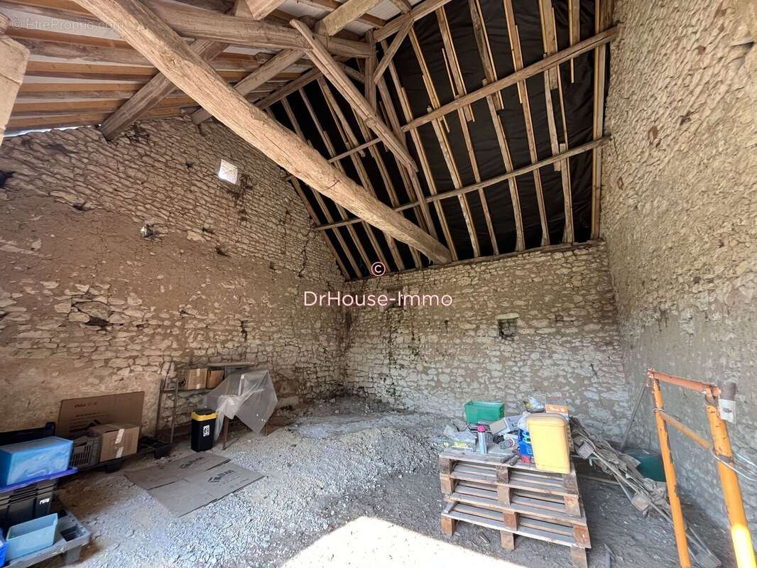 Maison 60 m² à Chatellerault  - photo 5