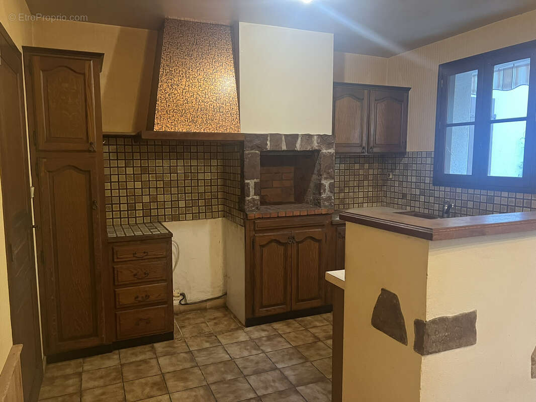 Maison familiale de caractère sur vaste terrain arboré - photo 6