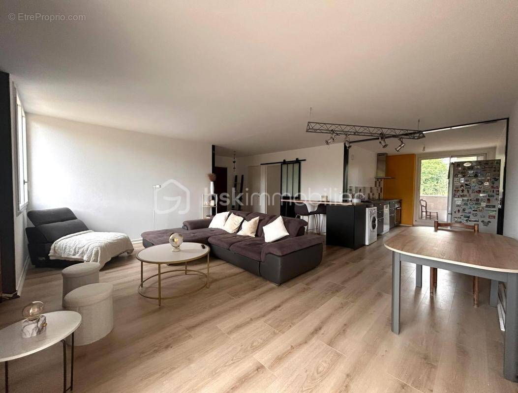 Appartement à ARPAJON