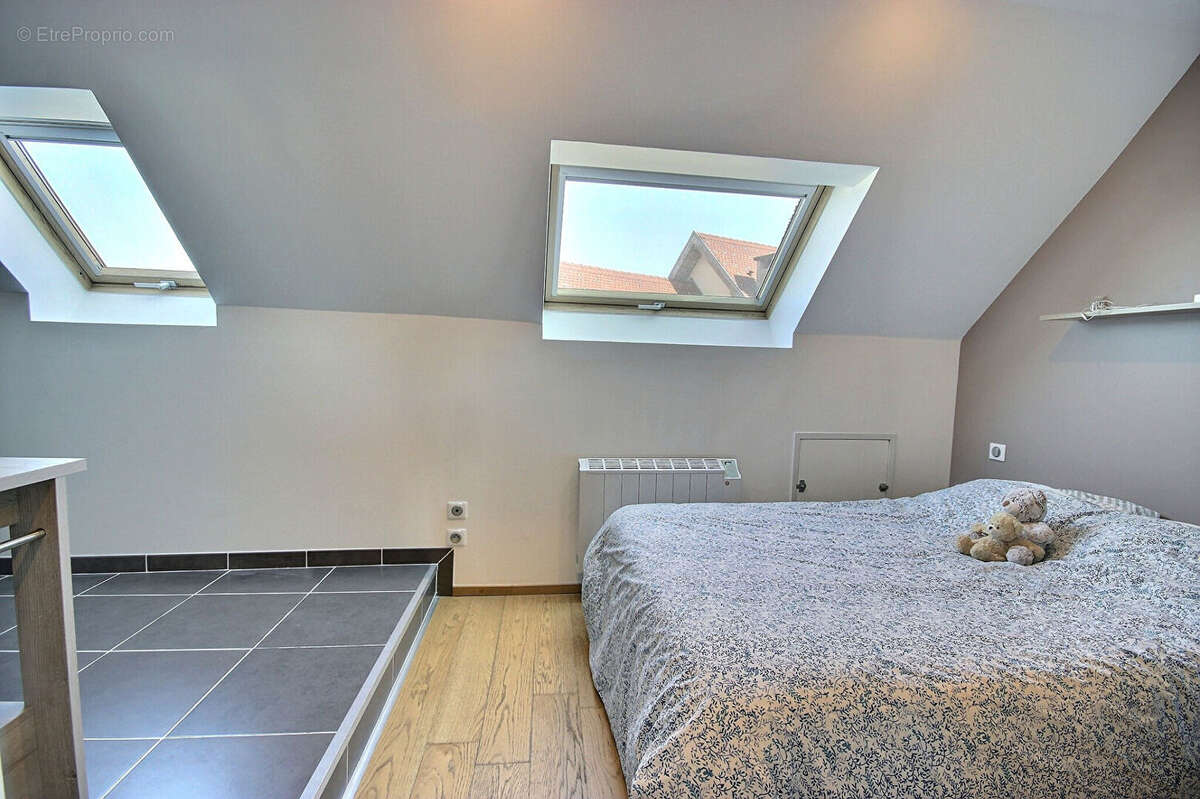 Appartement à LA ROCHE-SUR-FORON