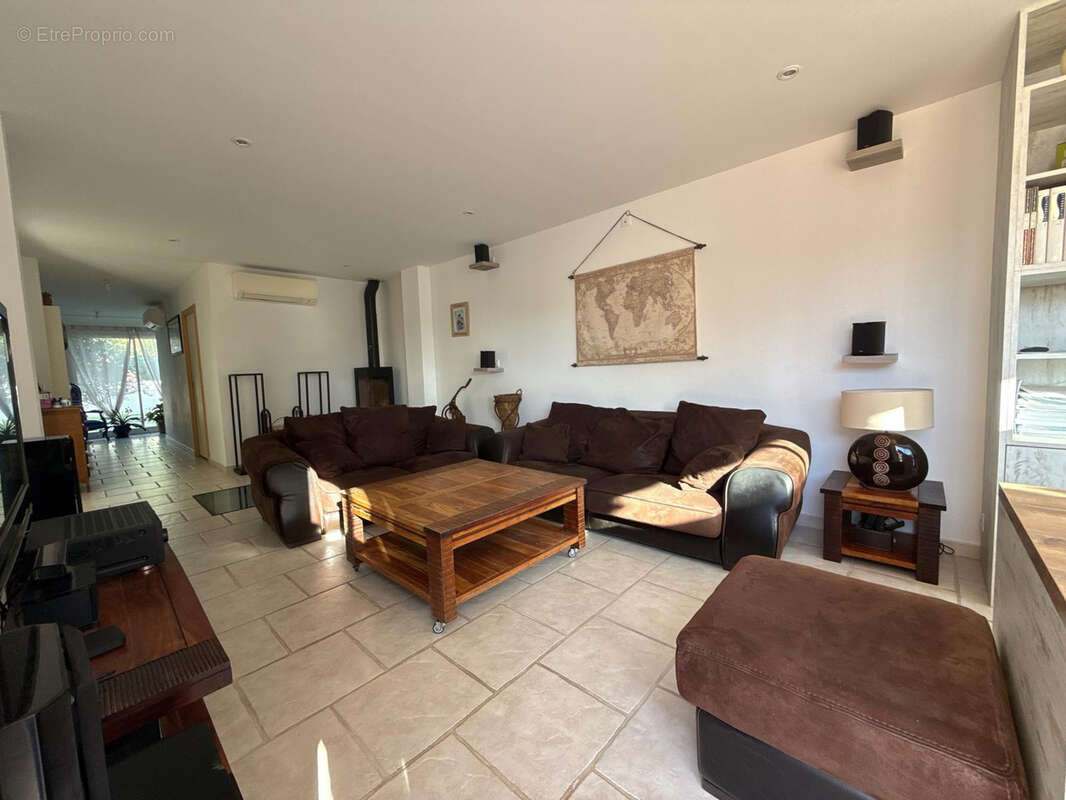 Maison à SAINT-CYPRIEN