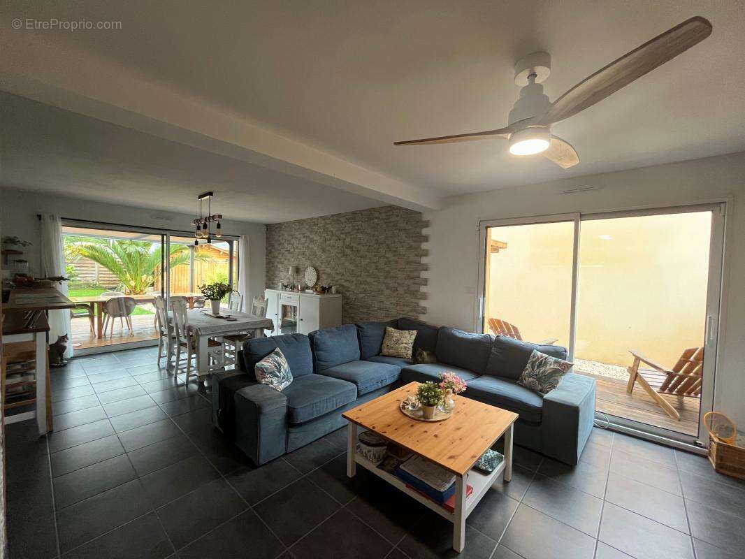 Maison à SAINT-RENAN