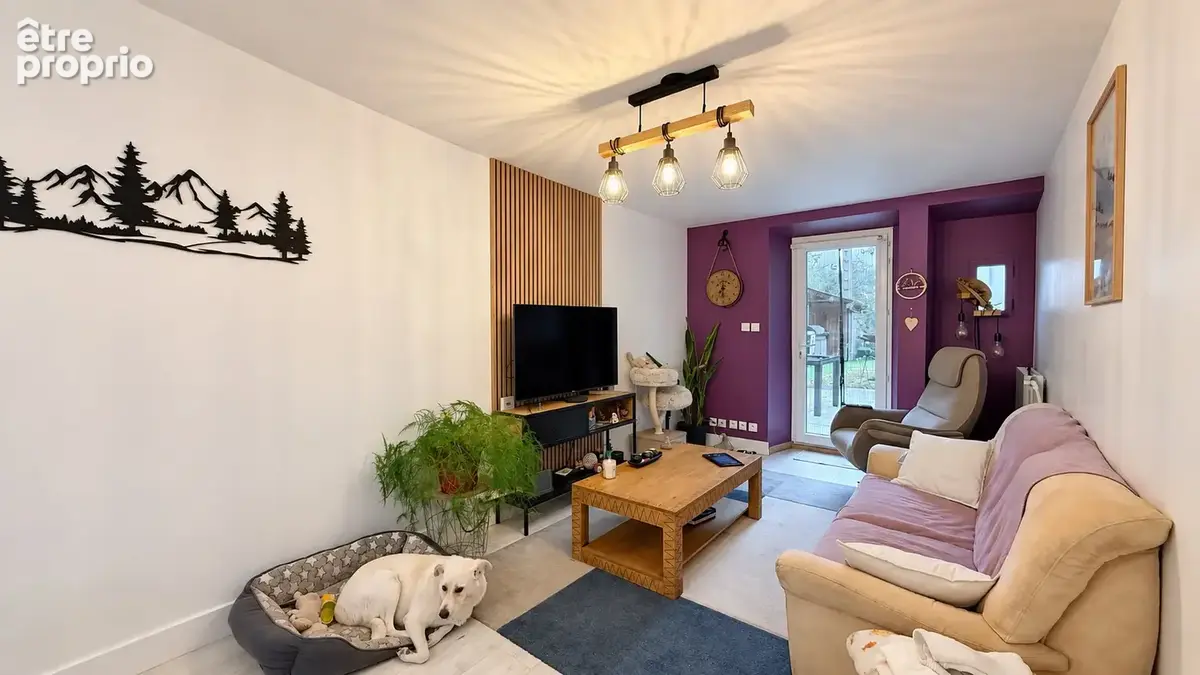 Maison mitoyenne de 136 m2 avec cellier, dépendance et terrain - photo 5