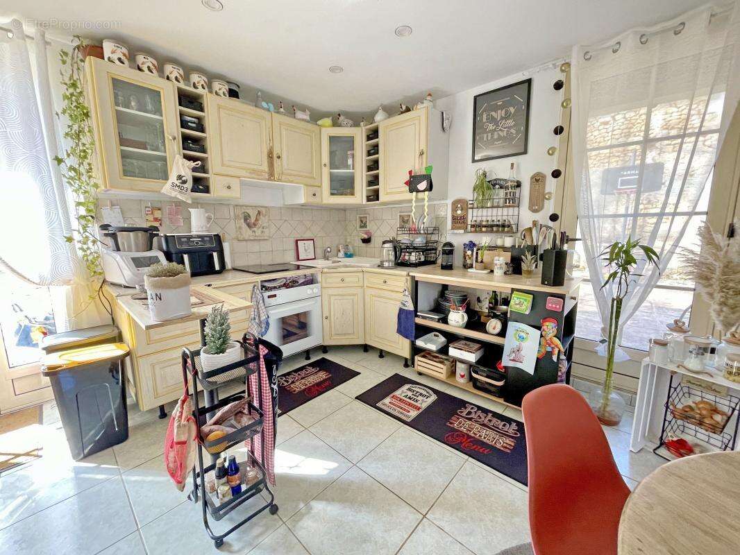 Maison à SAINT-AMAND-DE-VERGT