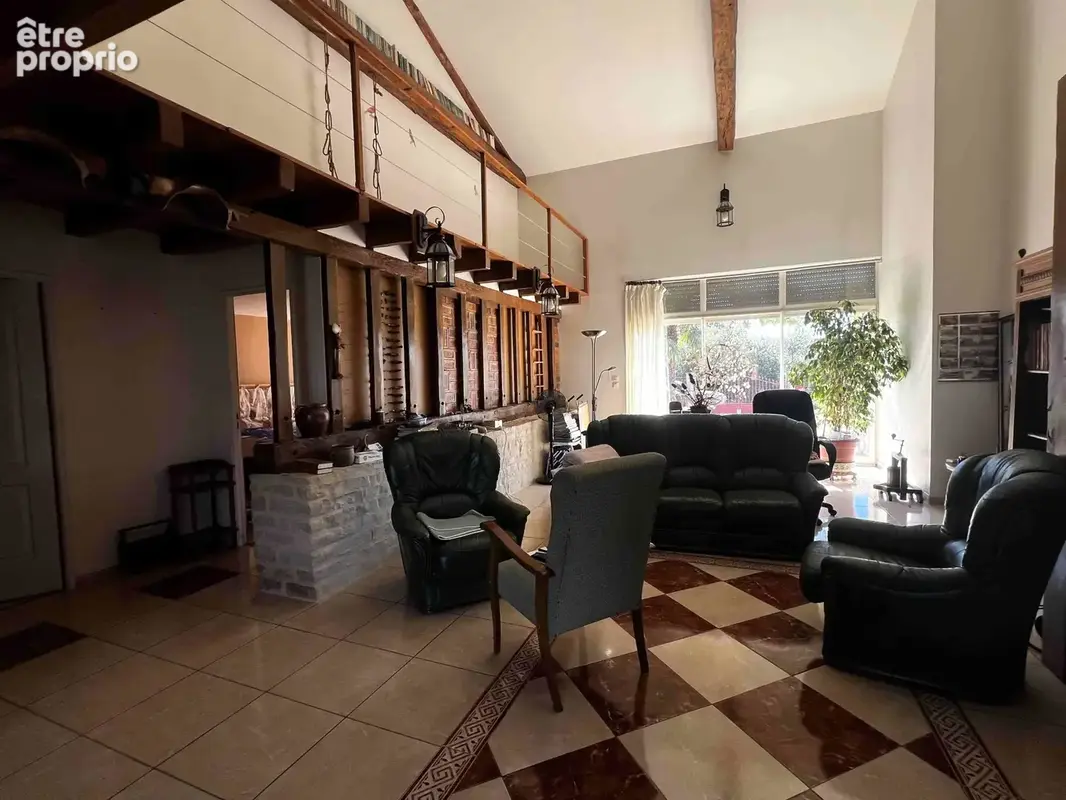 Maison 6 pièces 200 m² à vendre à Vitrac-Saint-Vincent (16310) - photo 6