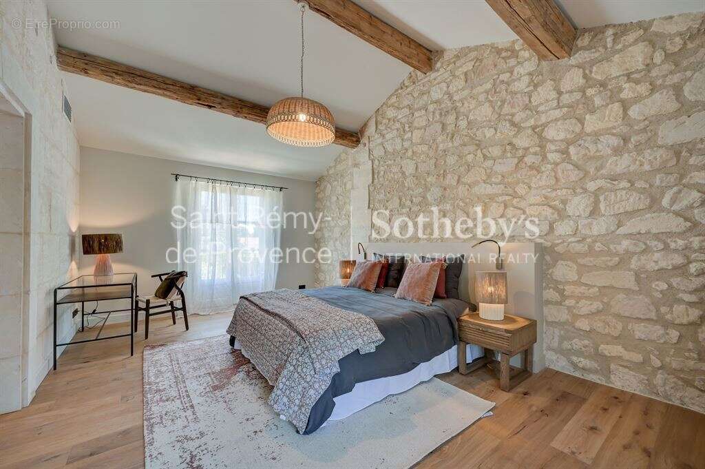 Mas de village entièrement rénové au coeur de Maussane les Alpilles - photo 19