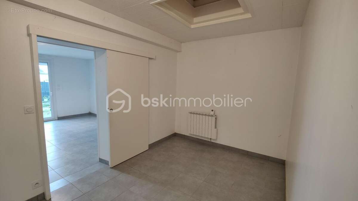 Appartement à RADENAC