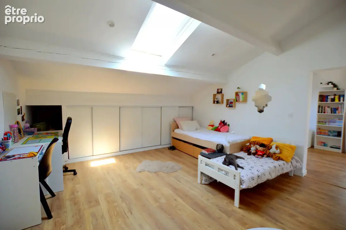 Maison T6 186 m² avec piscine, terrasse plein sud-ouest – Montpellier Ovalie - photo 11