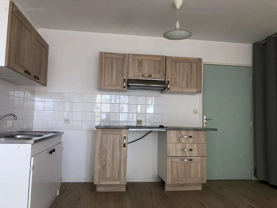 Appartement à THORIGNY-SUR-OREUSE