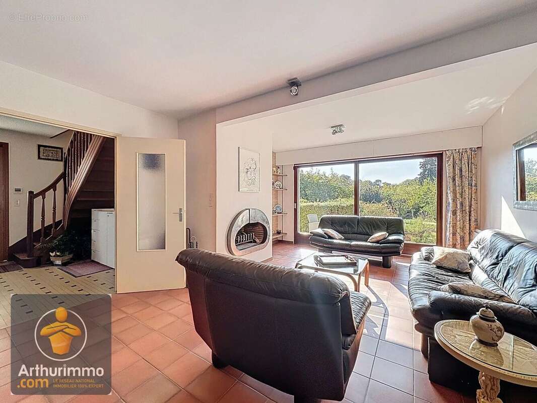 Maison à BOUSSY-SAINT-ANTOINE