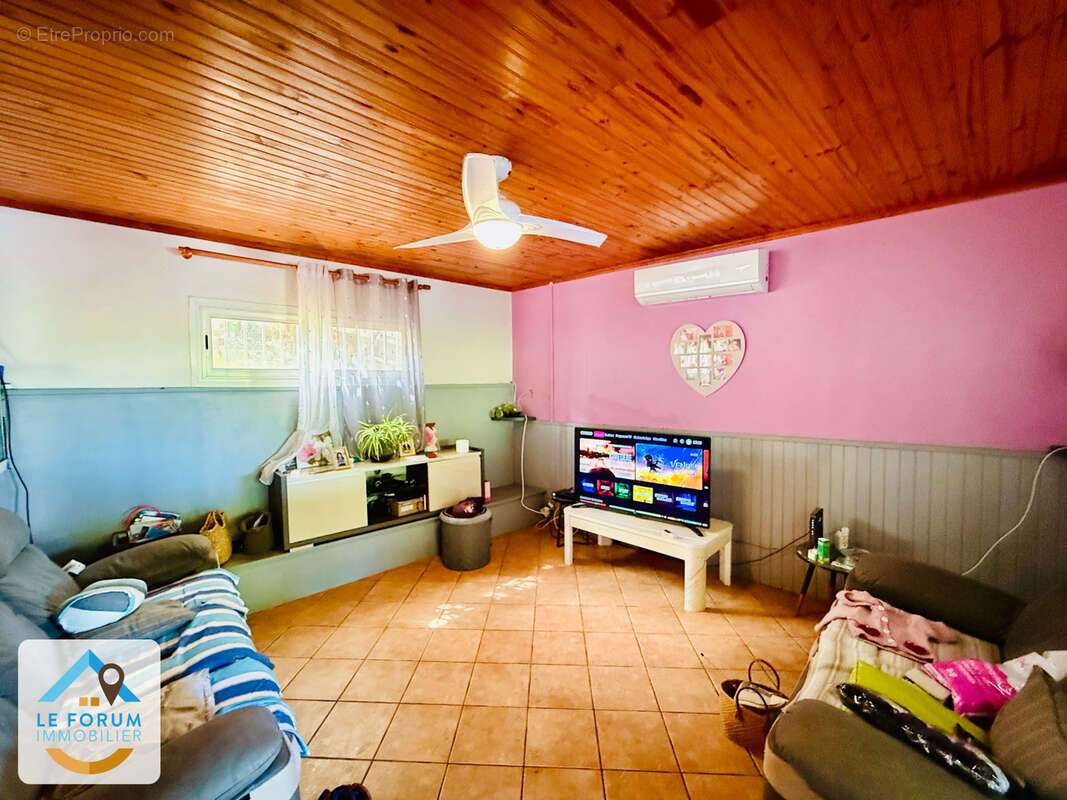 Saint louis 97450 - villa f7 fonctionnelle - possibilite de diviser - en fond d'impasse - photo 12
