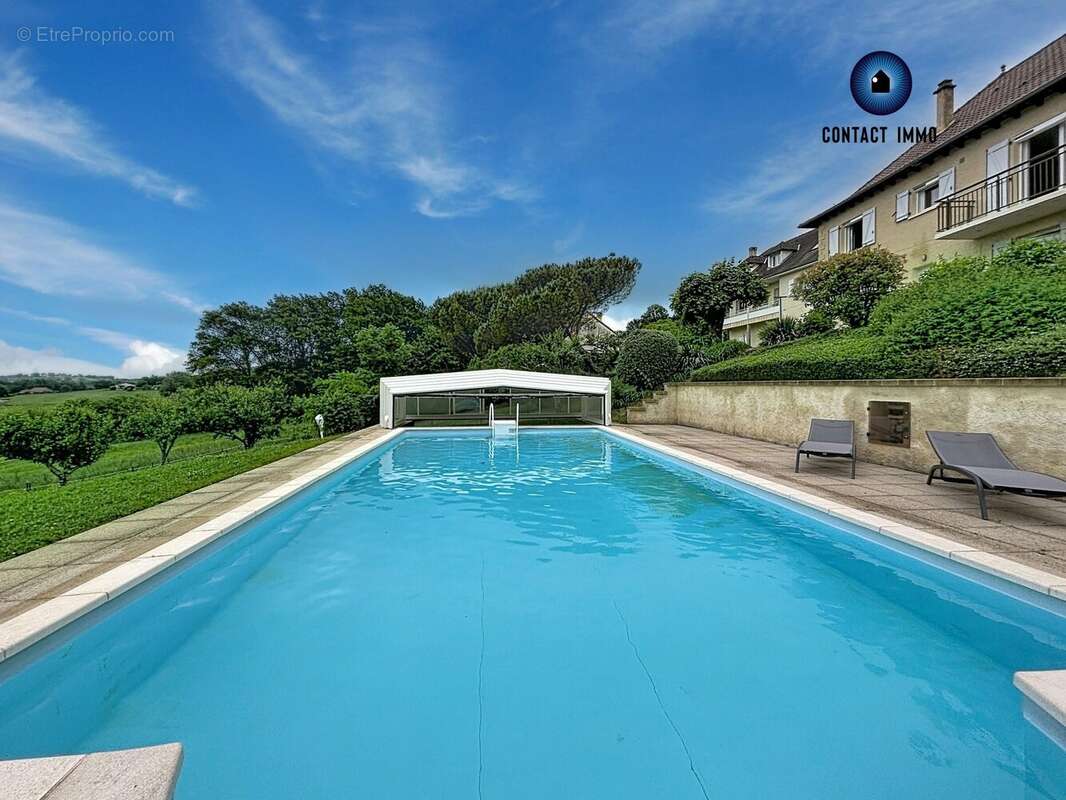 Maison 137 m² à Larche  - photo 2