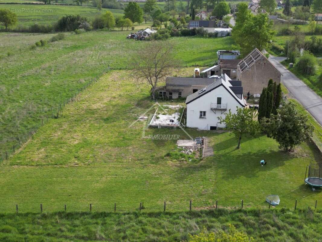 Maison à SAINT-POURCAIN-SUR-BESBRE