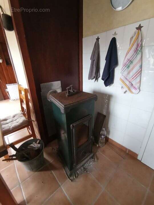 Maison à LE MAYET-DE-MONTAGNE