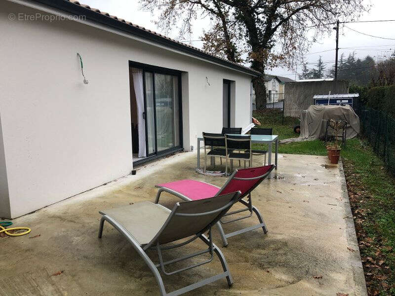 Maison à SAINT-ANDRE-DE-CUBZAC