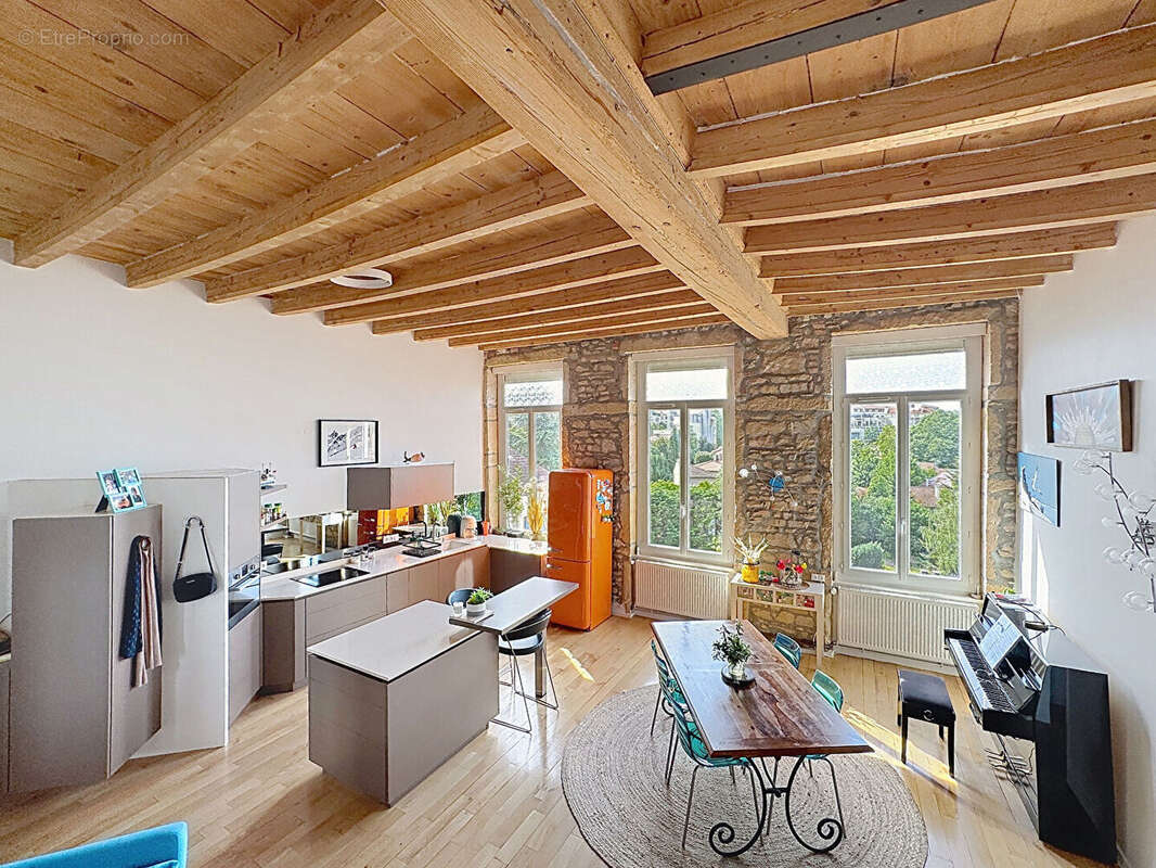 Appartement à LYON-4E