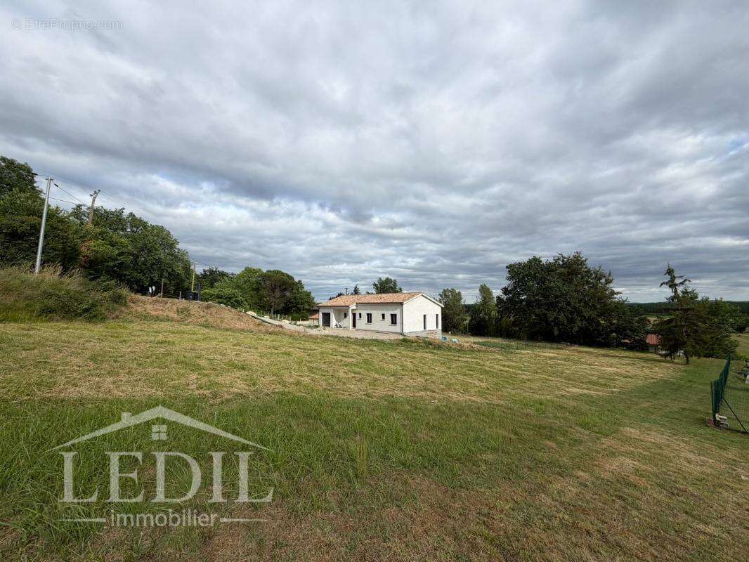Terrain constructible 1531 m2 - photo 4