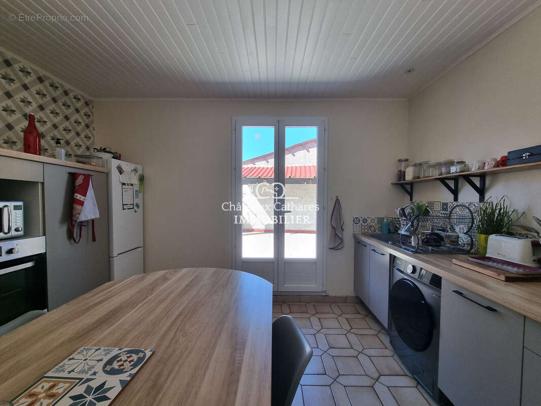 Maison à CAUDIES-DE-FENOUILLEDES