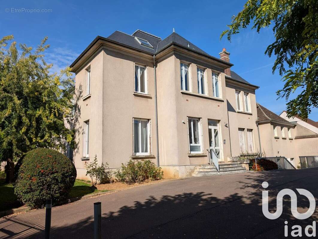 Photo 2 - Appartement à AUXERRE