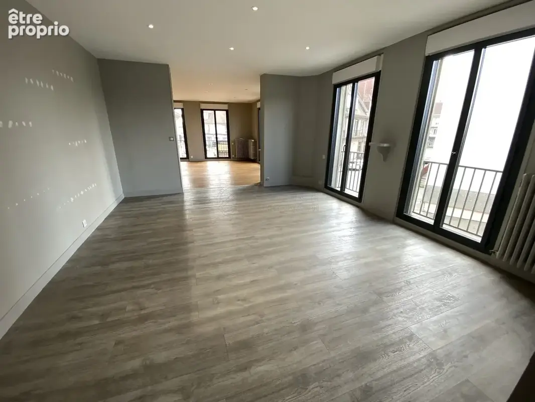 Appartement 5 pièces 187 m² à vendre à Yvetot (76190) - photo 3