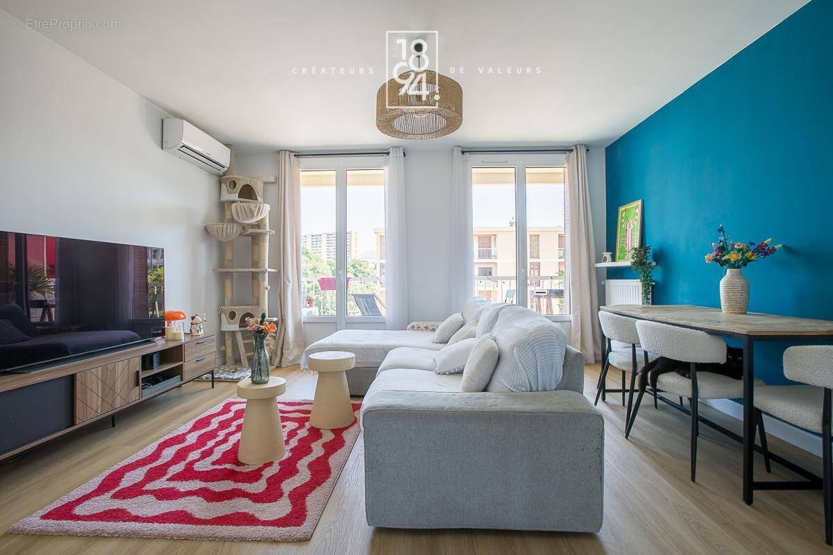 Appartement à MARSEILLE-8E