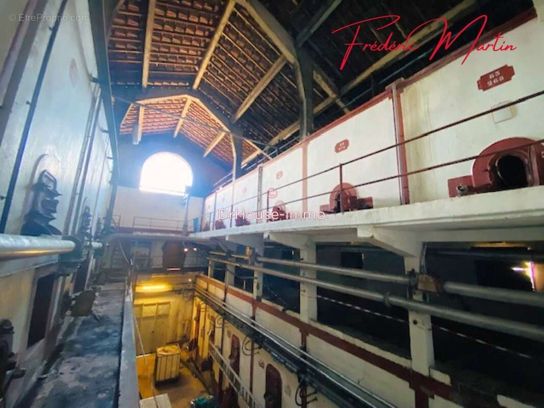 Appartement à VEZENOBRES