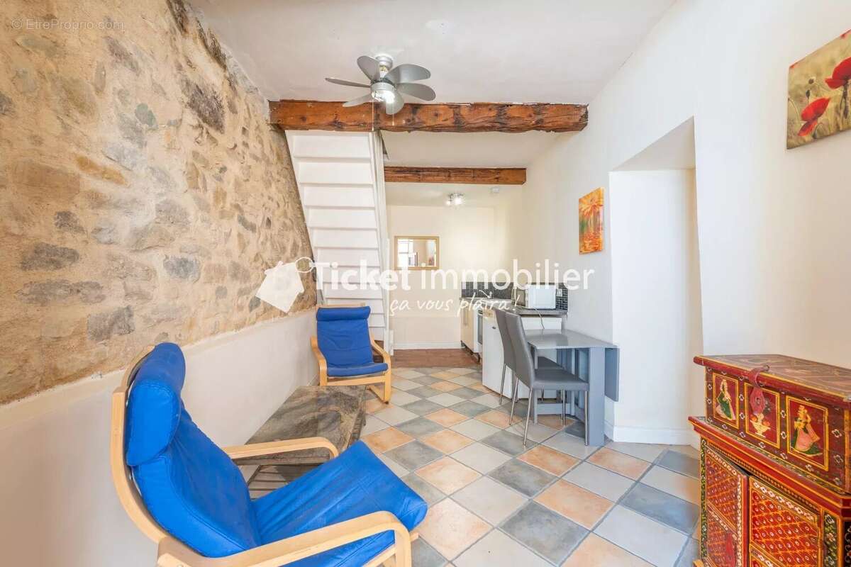 Maison à BIZE-MINERVOIS