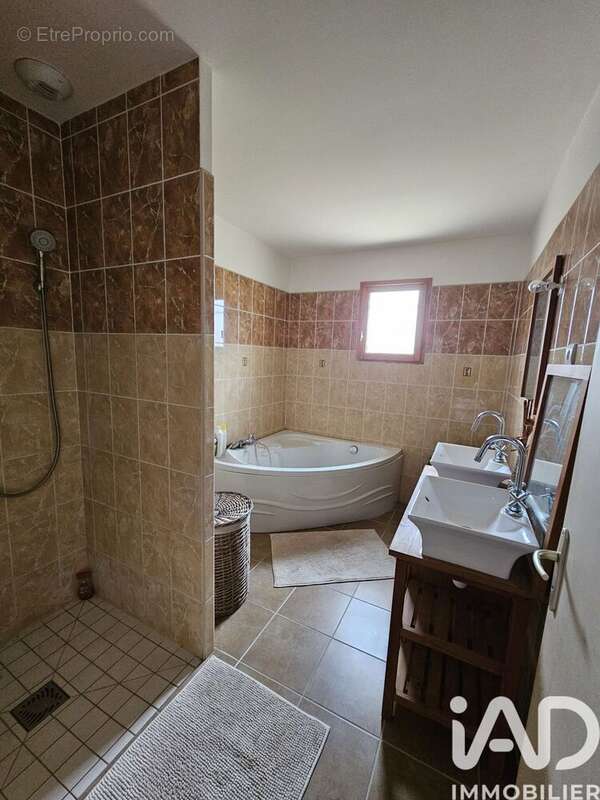 Photo 3 - Maison à SAINT-OUEN