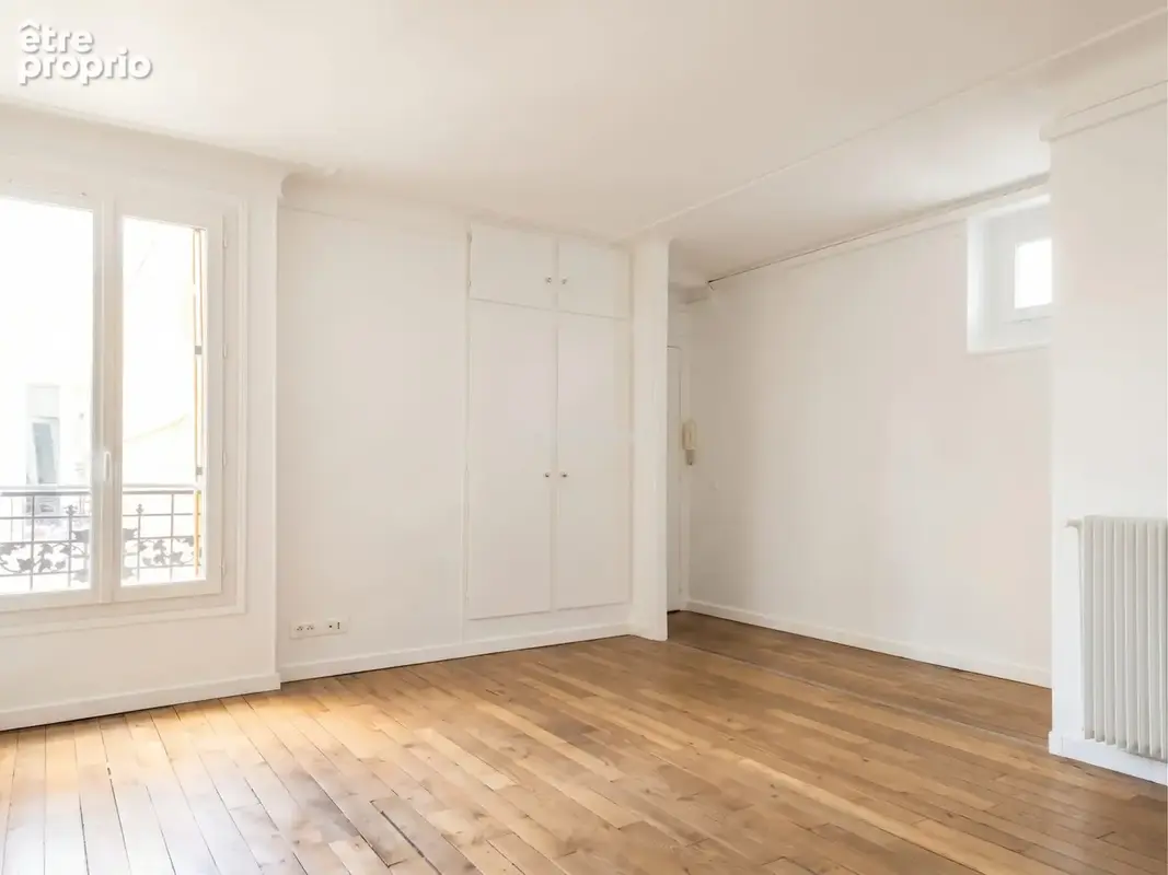 Appartement à PARIS-10E